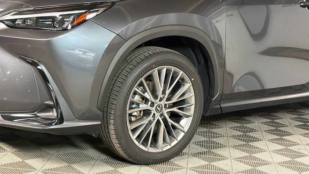 Certified 2025 Lexus NX 350 AWD w/ Cold Area Package image 6