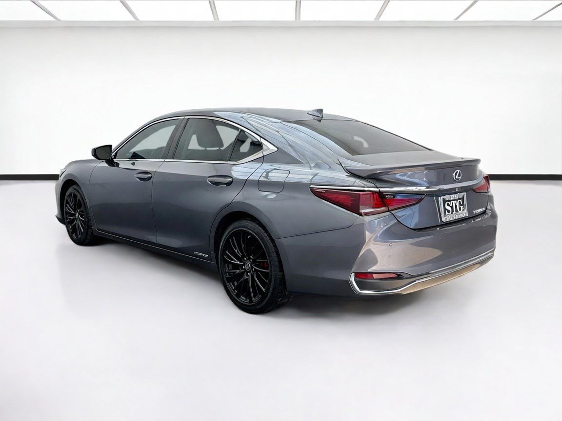 Used 2020 Lexus ES 300h w/ Premium Package FWD image 6