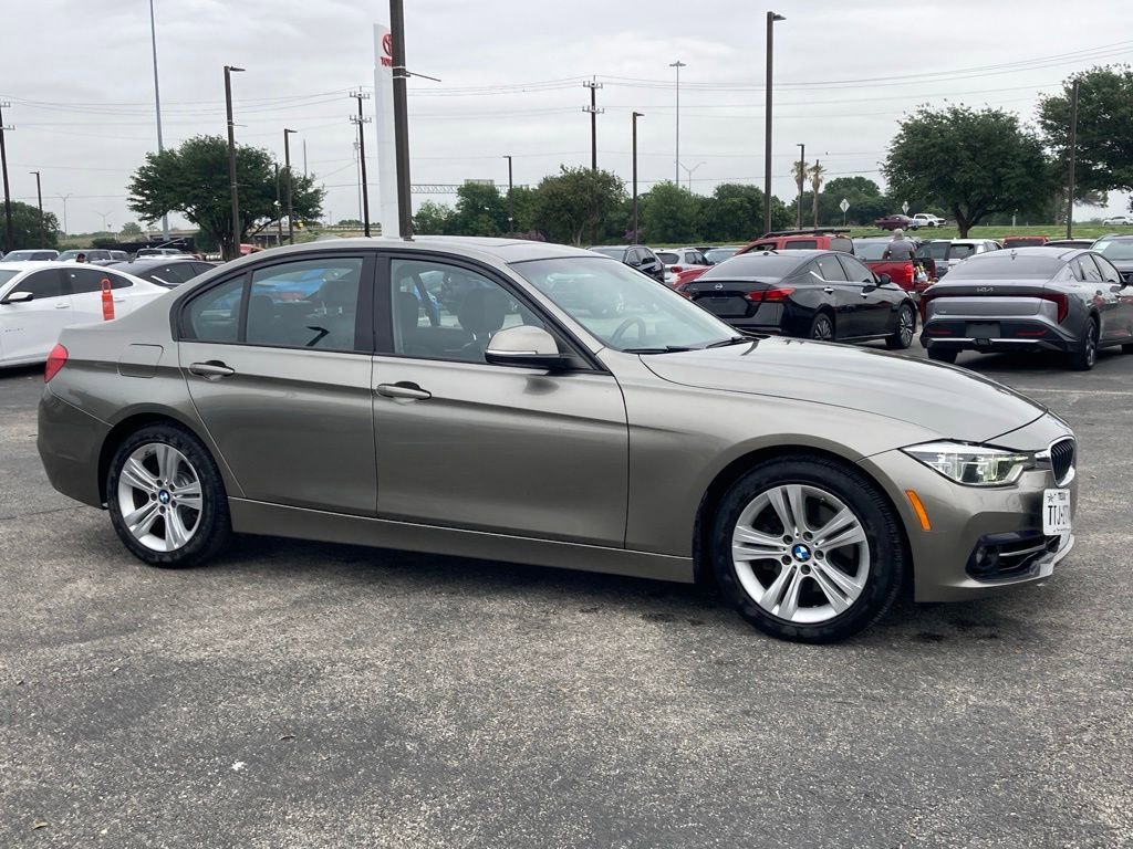 Used 2016 BMW 328i Sedan RWD image 2