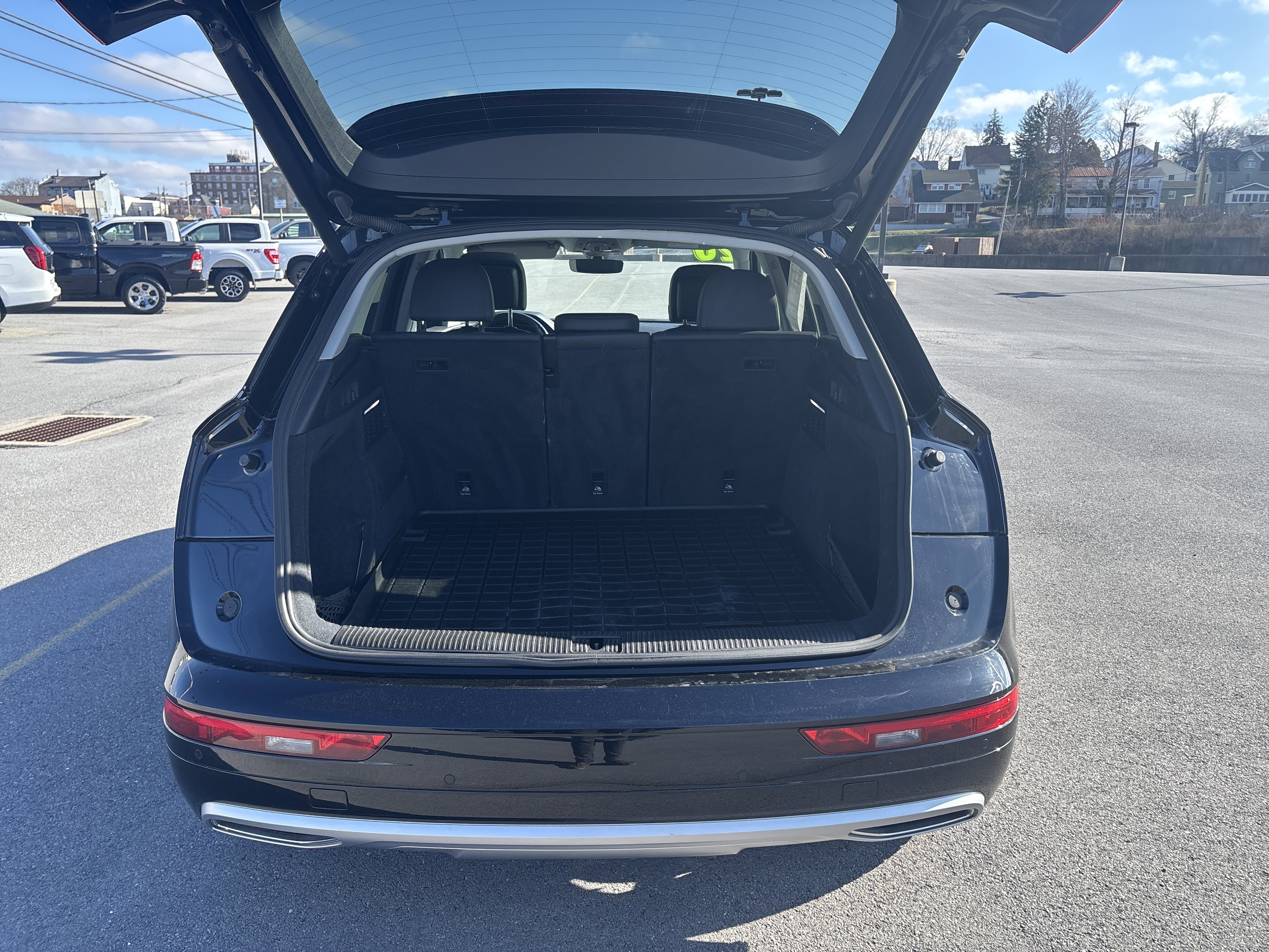 Used 2020 Audi Q5 2.0T Premium image 5