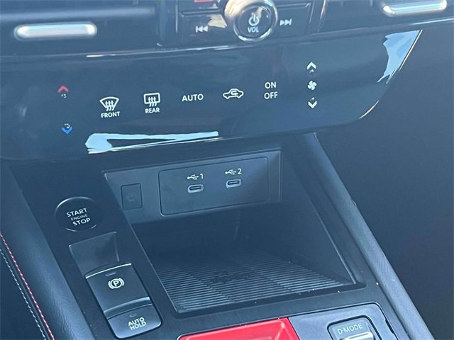 Used 2025 Nissan Kicks SR image 30