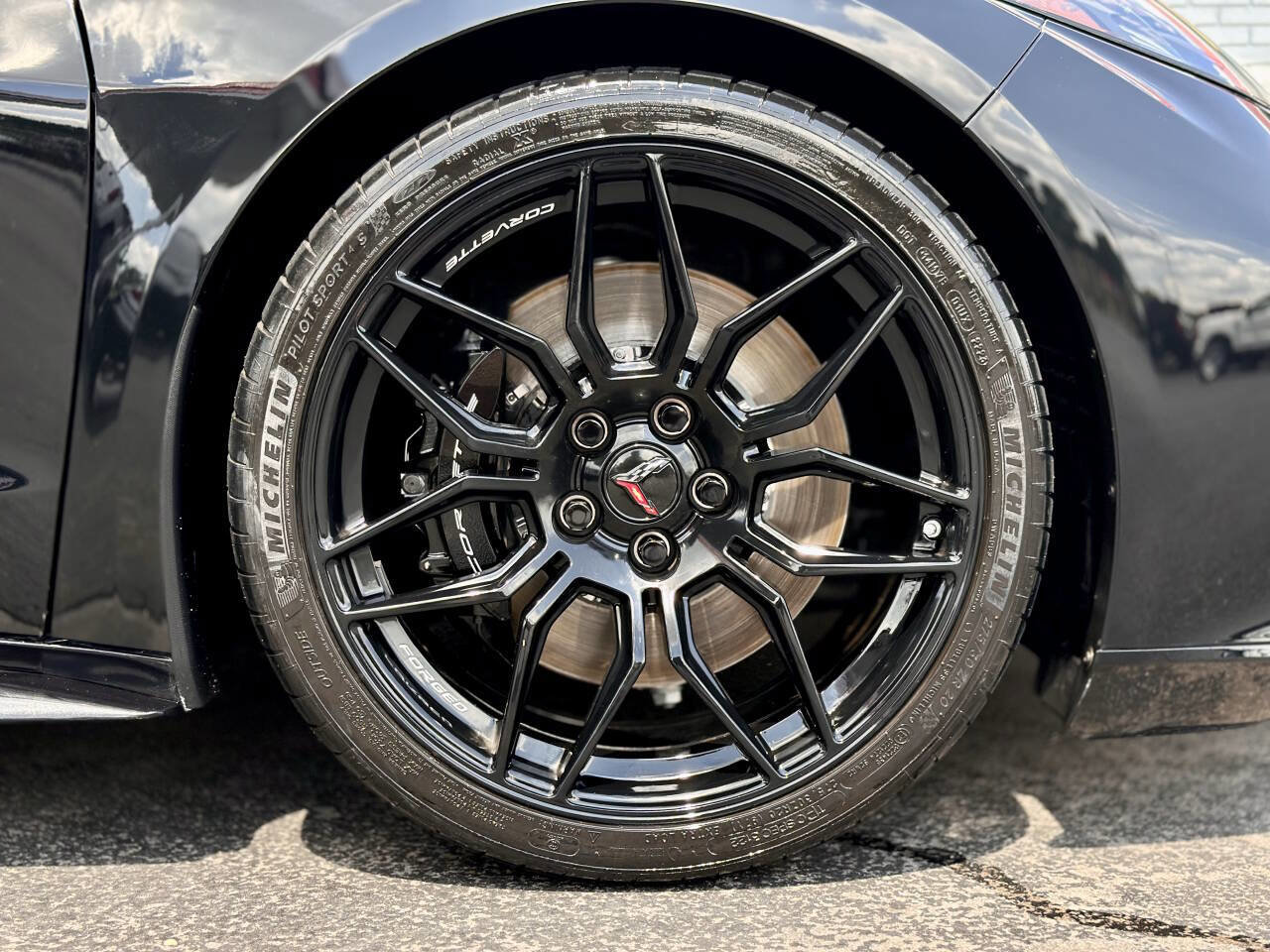 Used 2023 Chevrolet Corvette Z06 w/ Stealth Interior Trim Package image 16