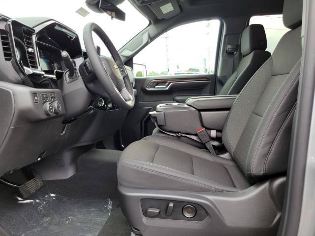 New 2026 Chevrolet Silverado 1500 LT AWD/4WD image 8