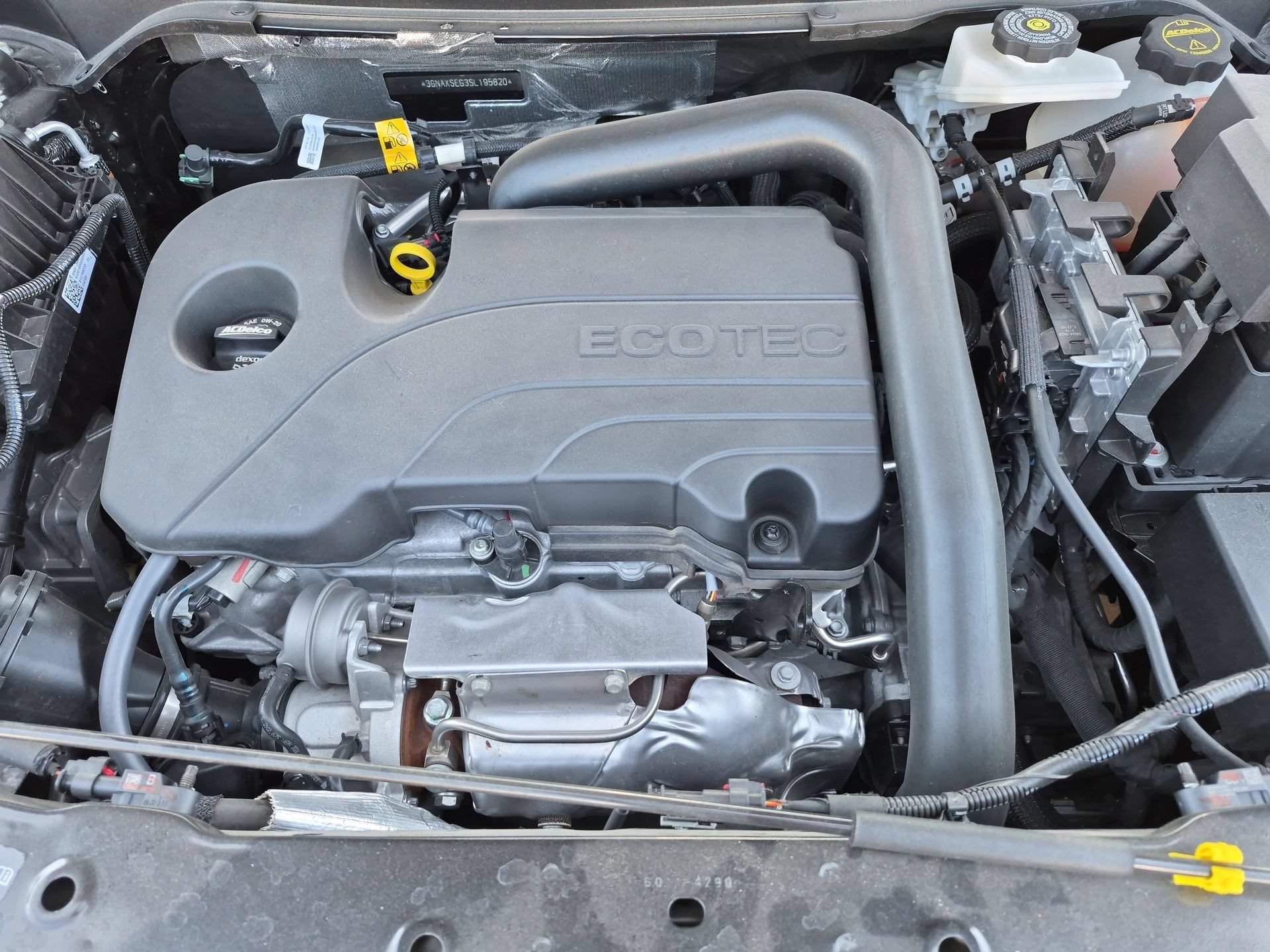 Certified 2025 Chevrolet Equinox ACTIV AWD/4WD image 30