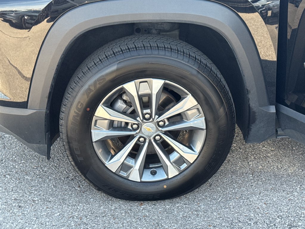 Used 2025 Chevrolet Equinox LT w/ Convenience Package II AWD/4WD image 25