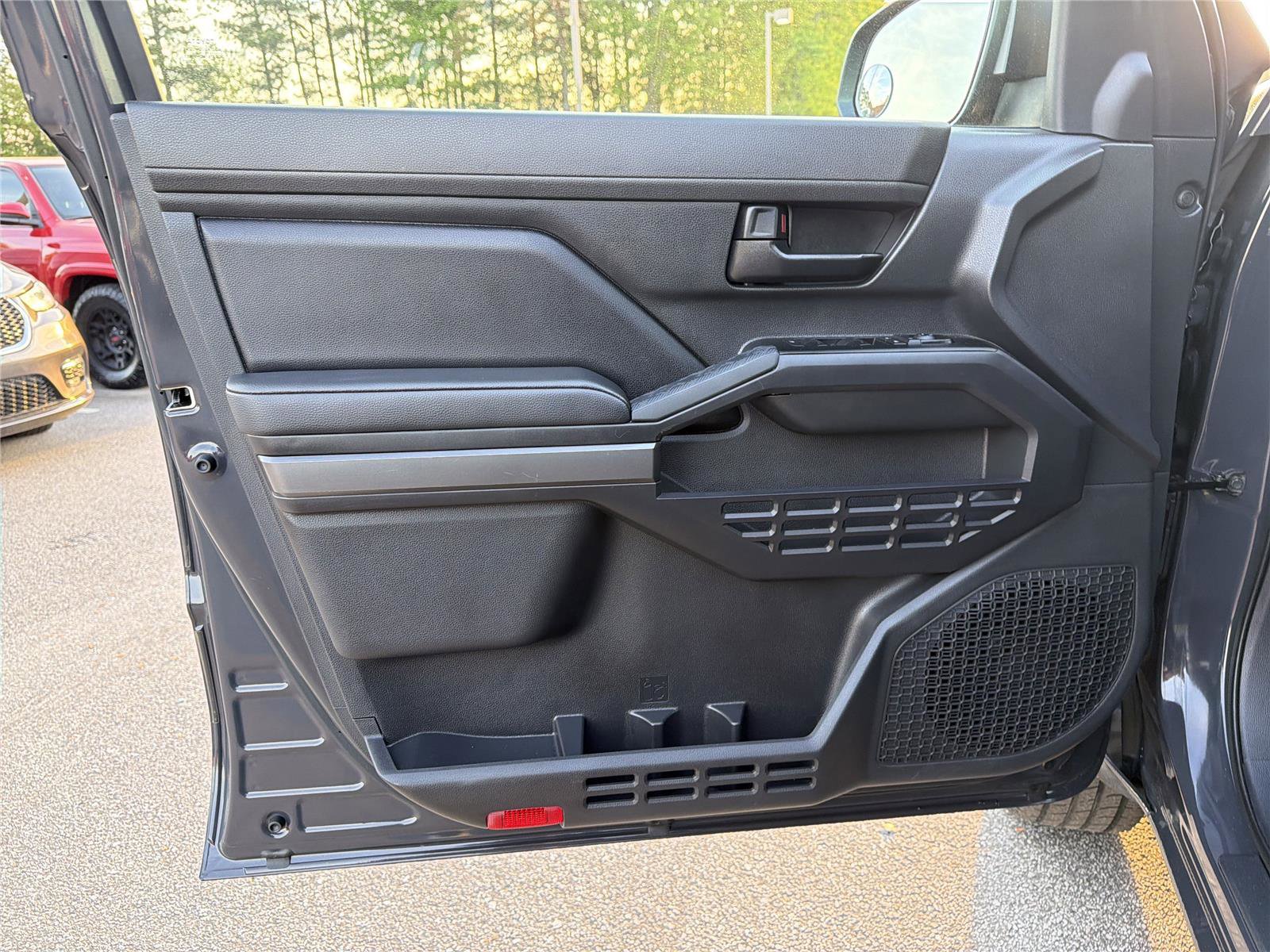 Used 2024 Toyota Tacoma SR5 image 10