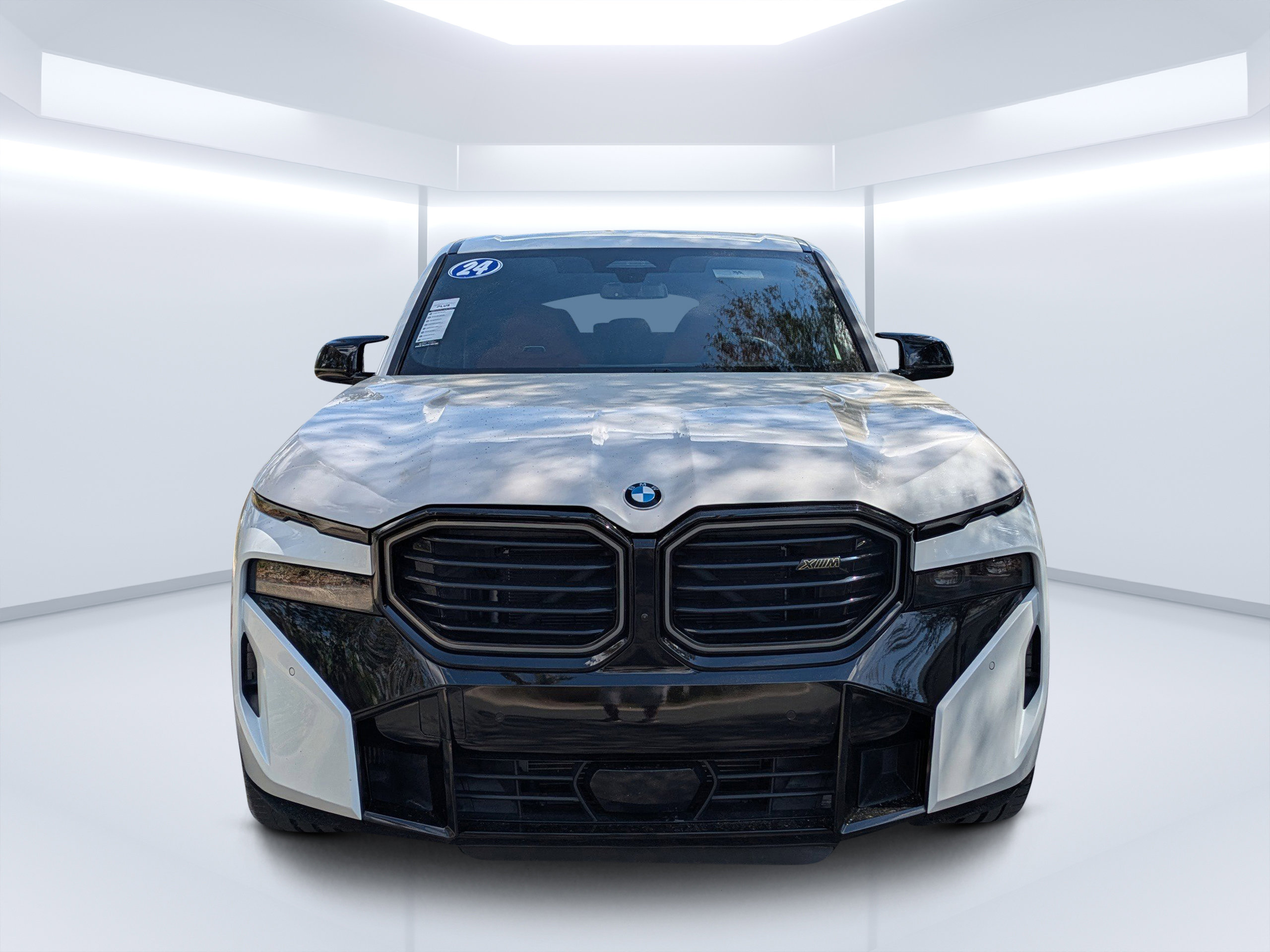 Used 2024 BMW XM AWD/4WD image 8