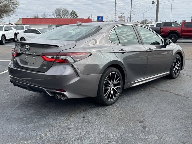 Used 2021 Toyota Camry SE image 5