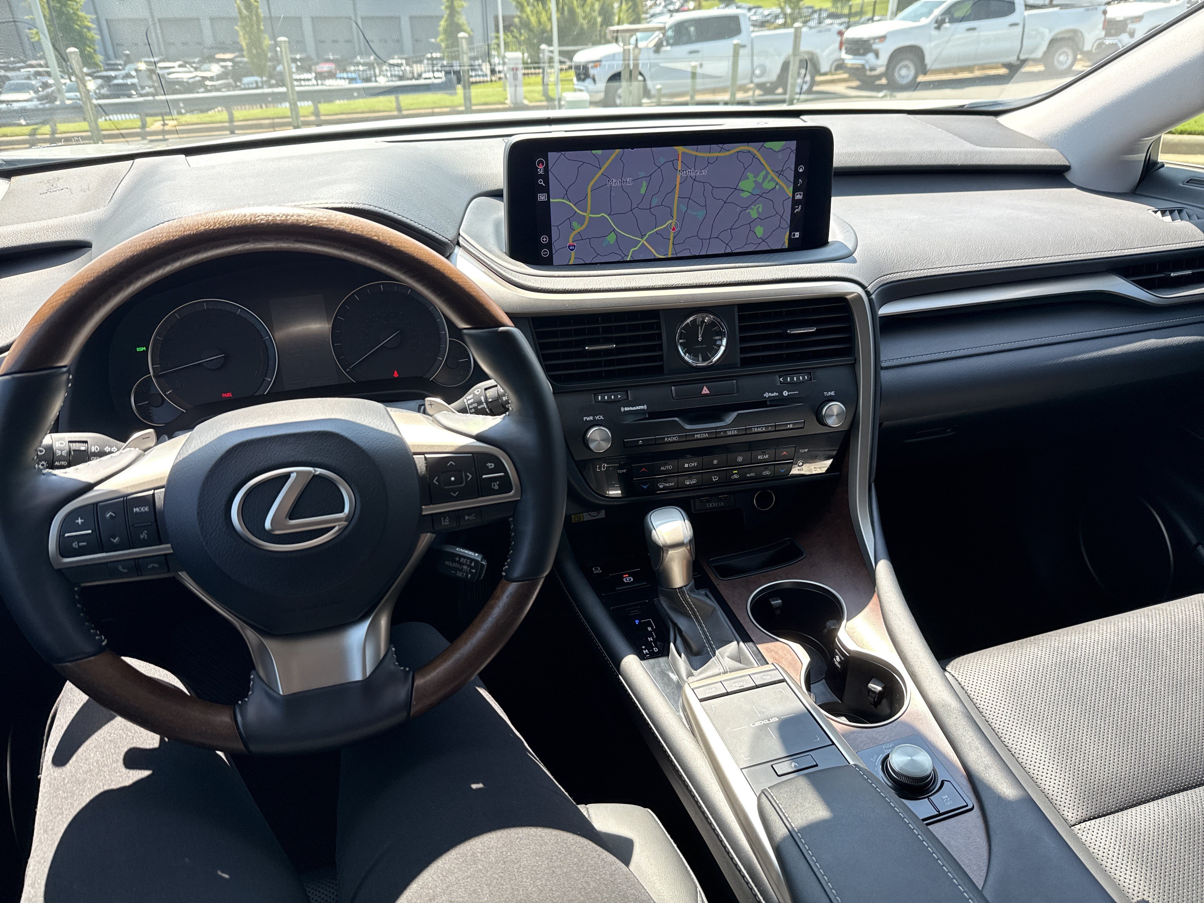 Used 2022 Lexus RX 350L FWD w/ Premium Package image 15