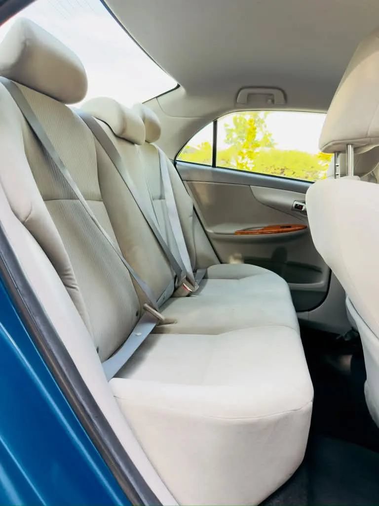 Used 2010 Toyota Corolla XLE FWD image 12