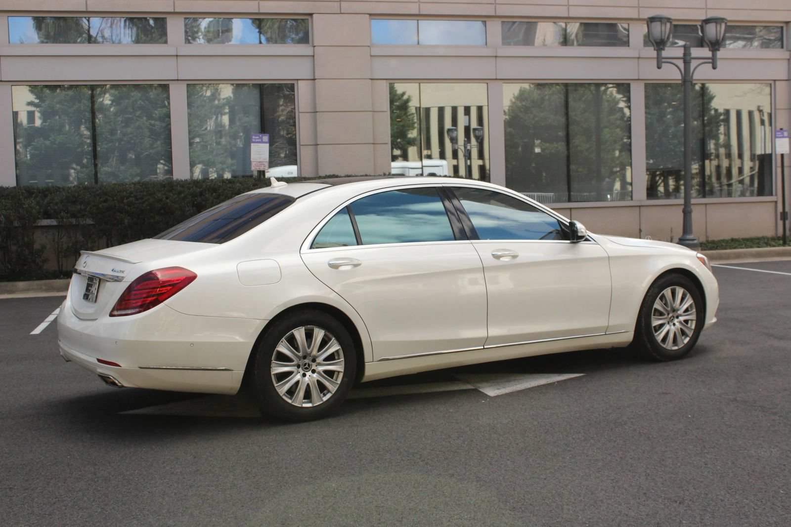 Used 2014 Mercedes-Benz S 550 Sedan image 6