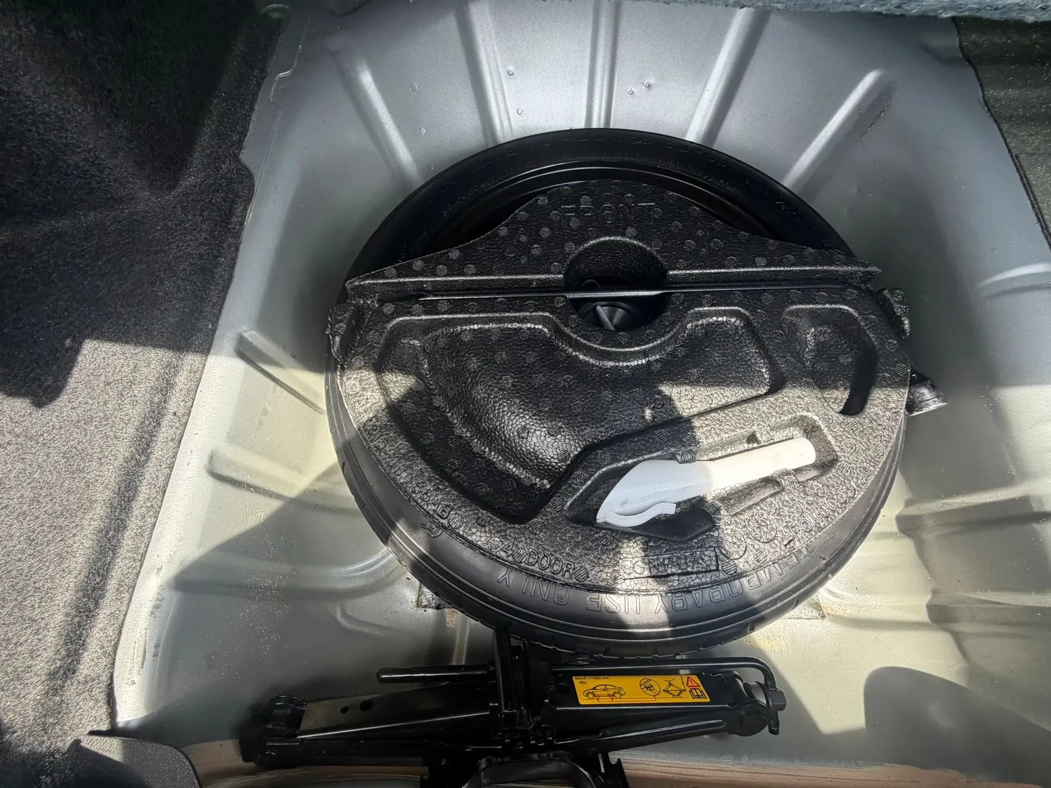 Used 2017 Ford Fiesta S FWD image 32