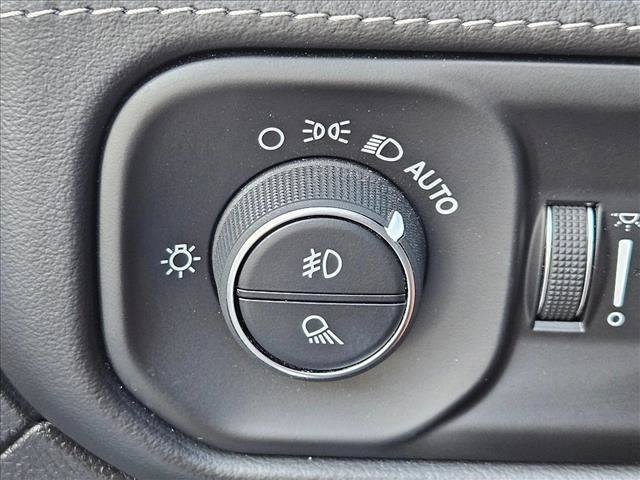 Used 2020 RAM 1500 Limited RWD image 12