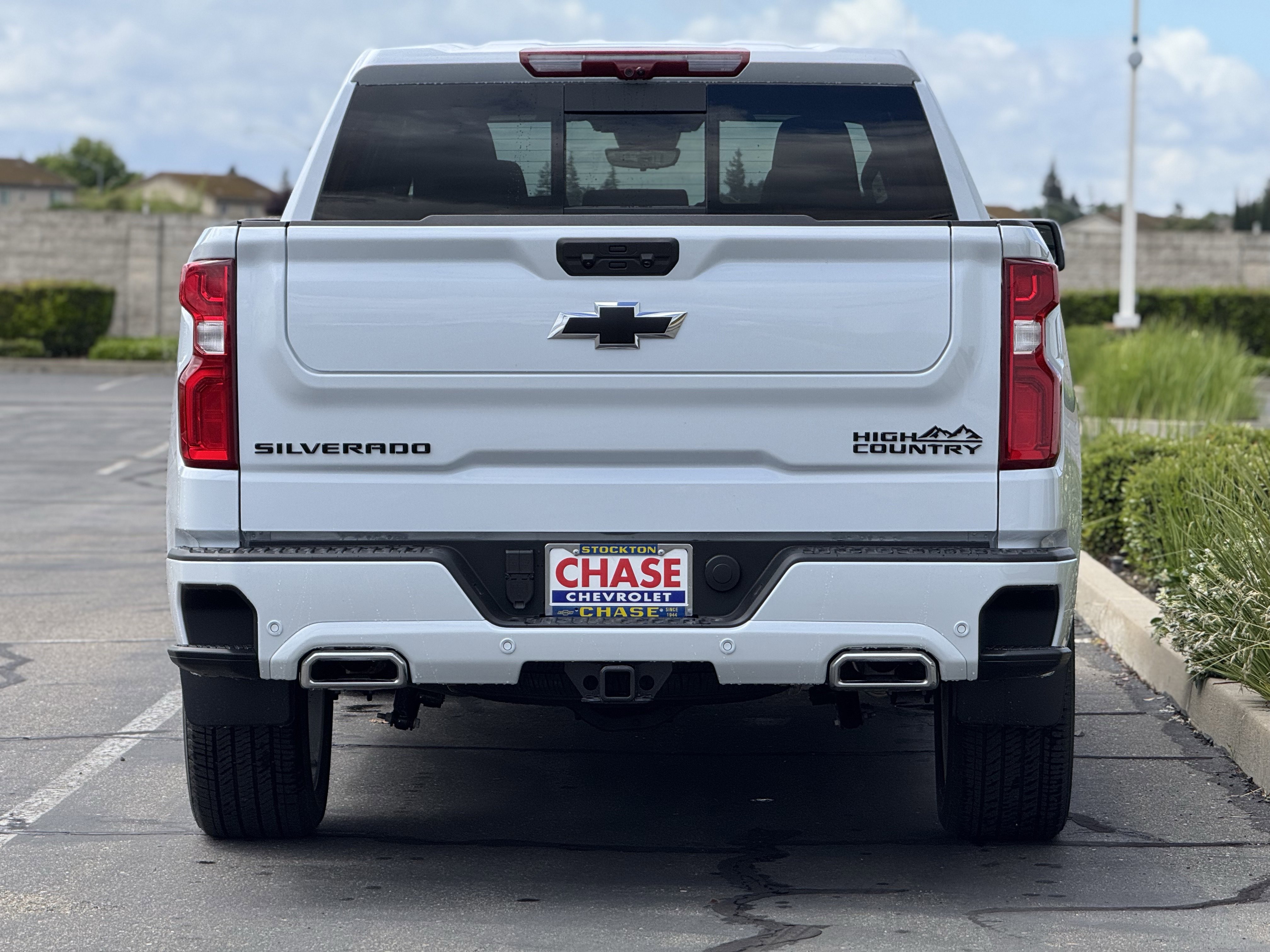 New 2026 Chevrolet Silverado 1500 High Country AWD/4WD image 6