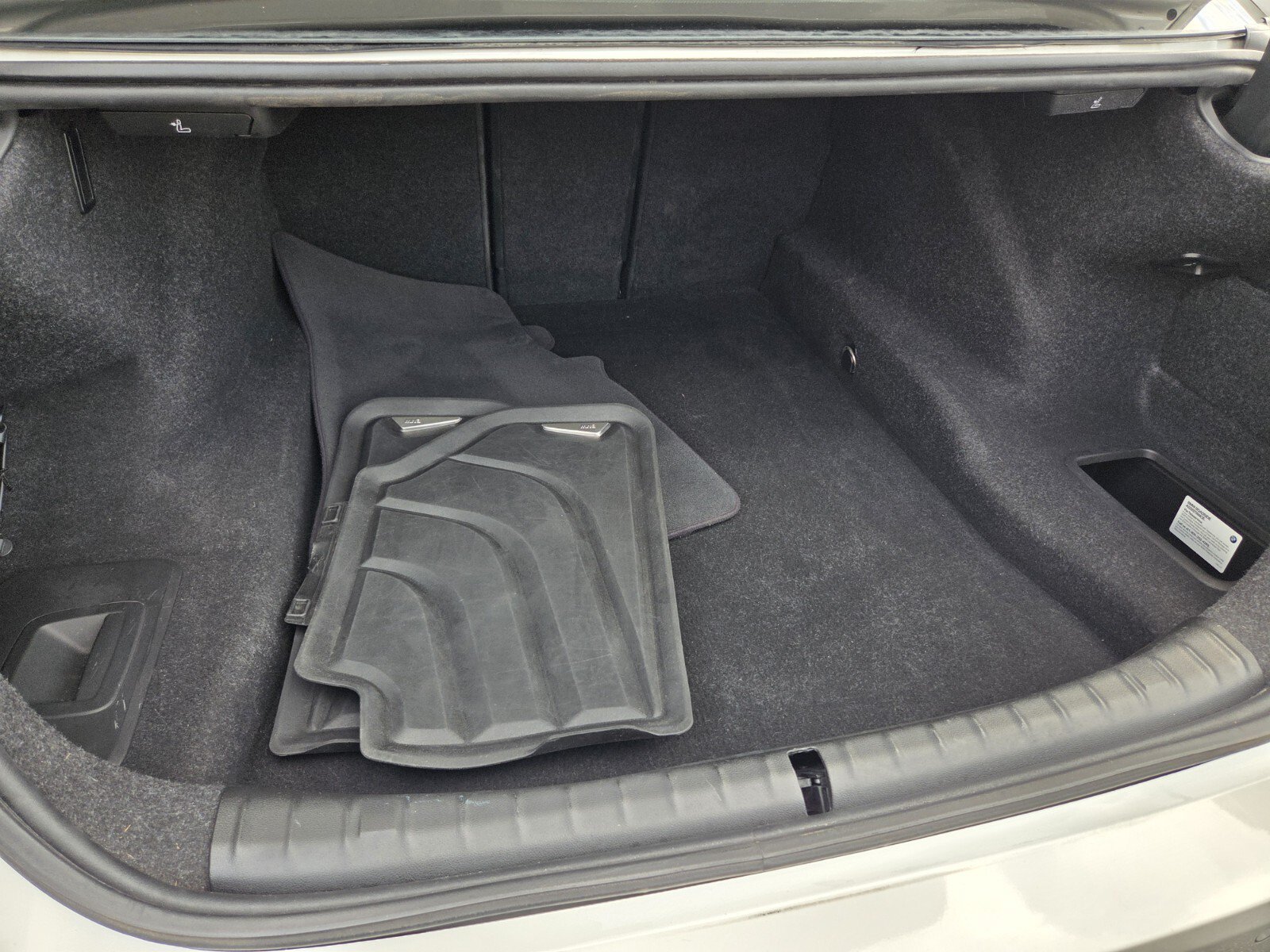 Used 2019 BMW 540i w/ Premium Package RWD image 15