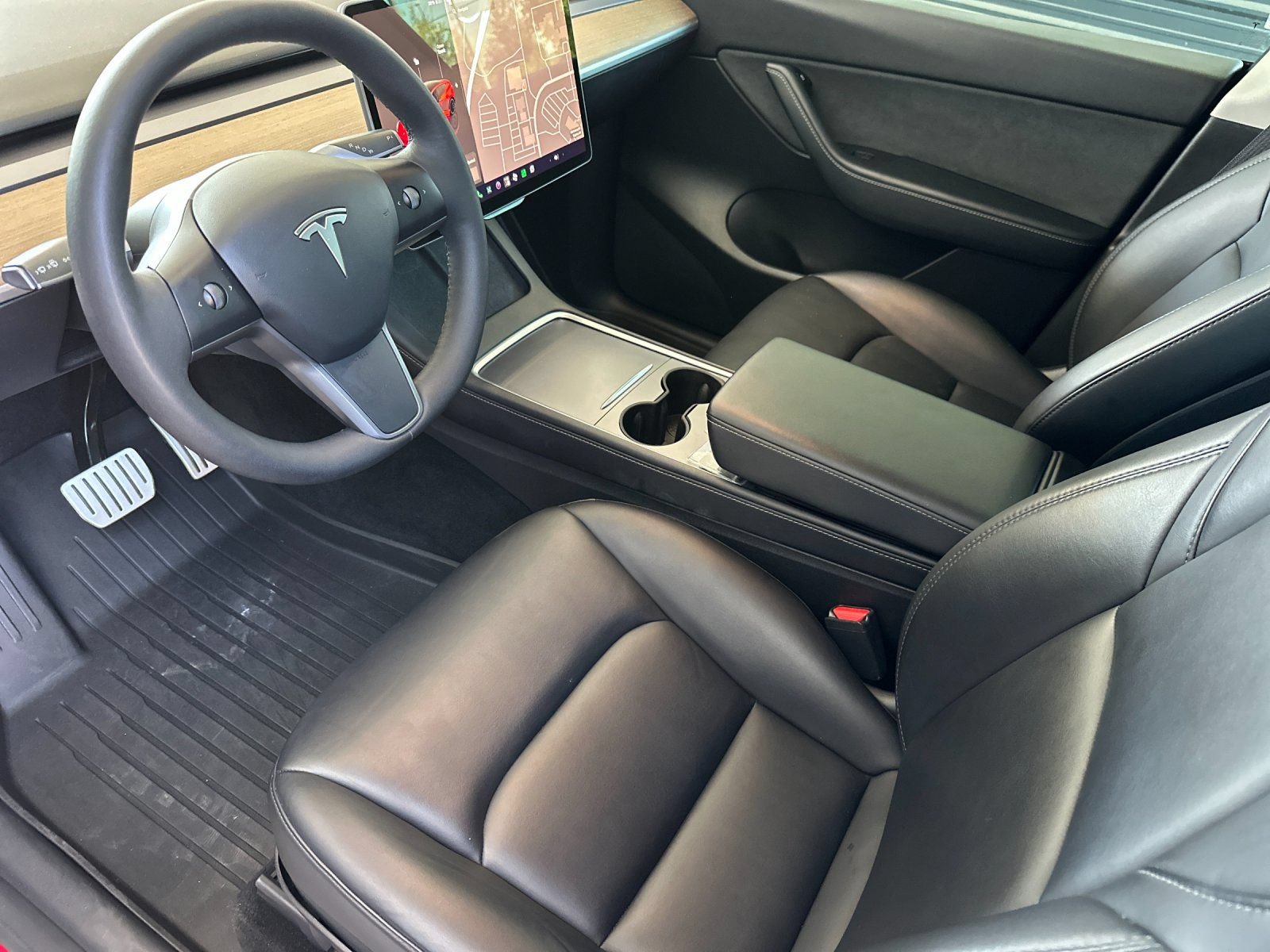Used 2022 Tesla Model Y Performance AWD/4WD image 9