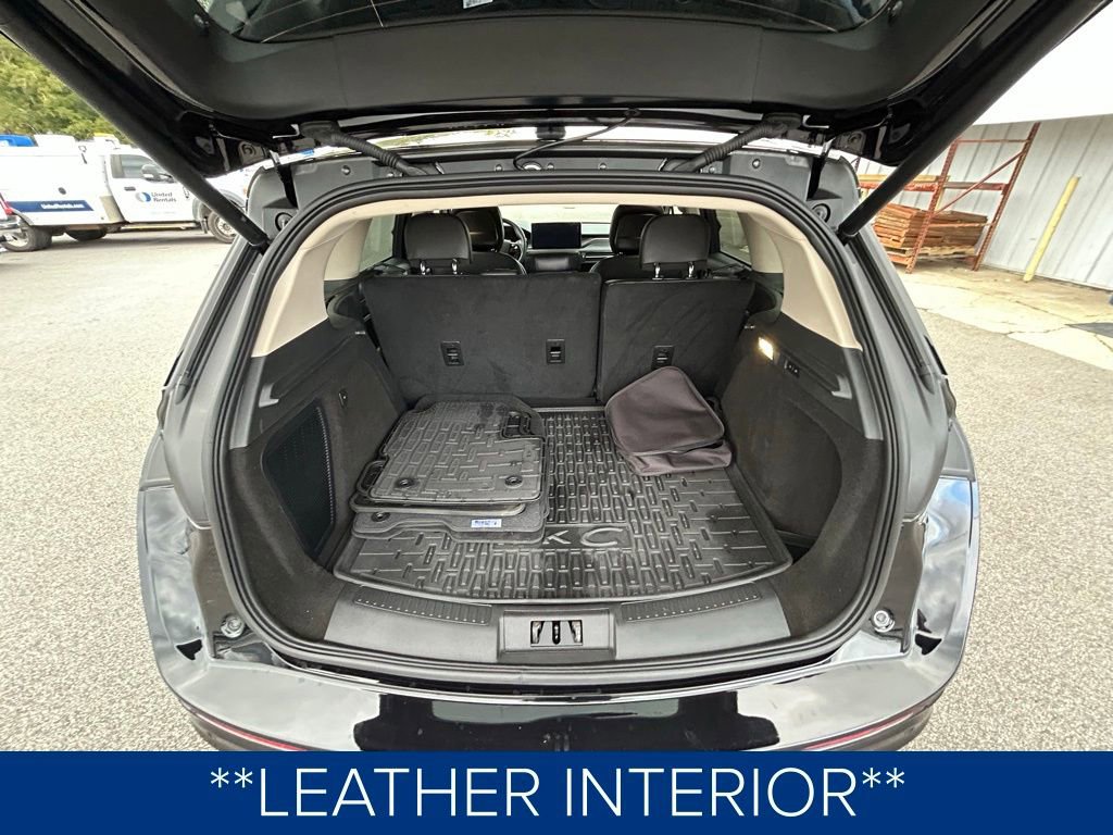 Used 2023 Lincoln Corsair Grand Touring w/ Equipment Group 302A image 9