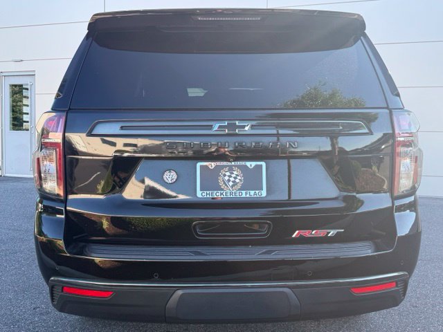Used 2022 Chevrolet Suburban RST w/ Luxury Package AWD/4WD image 8