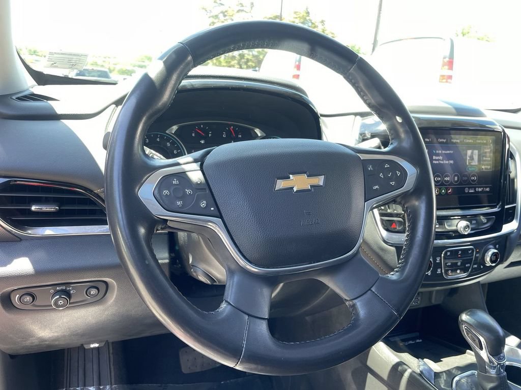 Used 2021 Chevrolet Traverse Premier w/ LPO, 'HIT The Road' Package AWD/4WD image 15