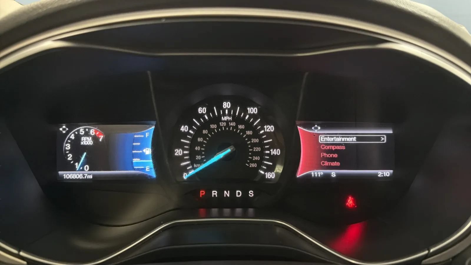 Used 2016 Ford Fusion SE FWD image 11