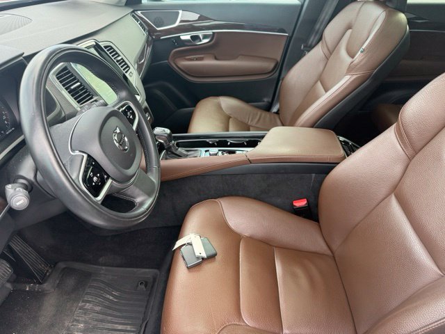Used 2019 Volvo XC90 T6 Momentum w/ Advanced Package AWD/4WD image 7
