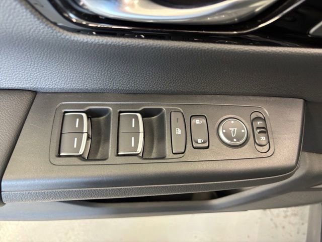 Used 2026 Honda CR-V EX-L image 9