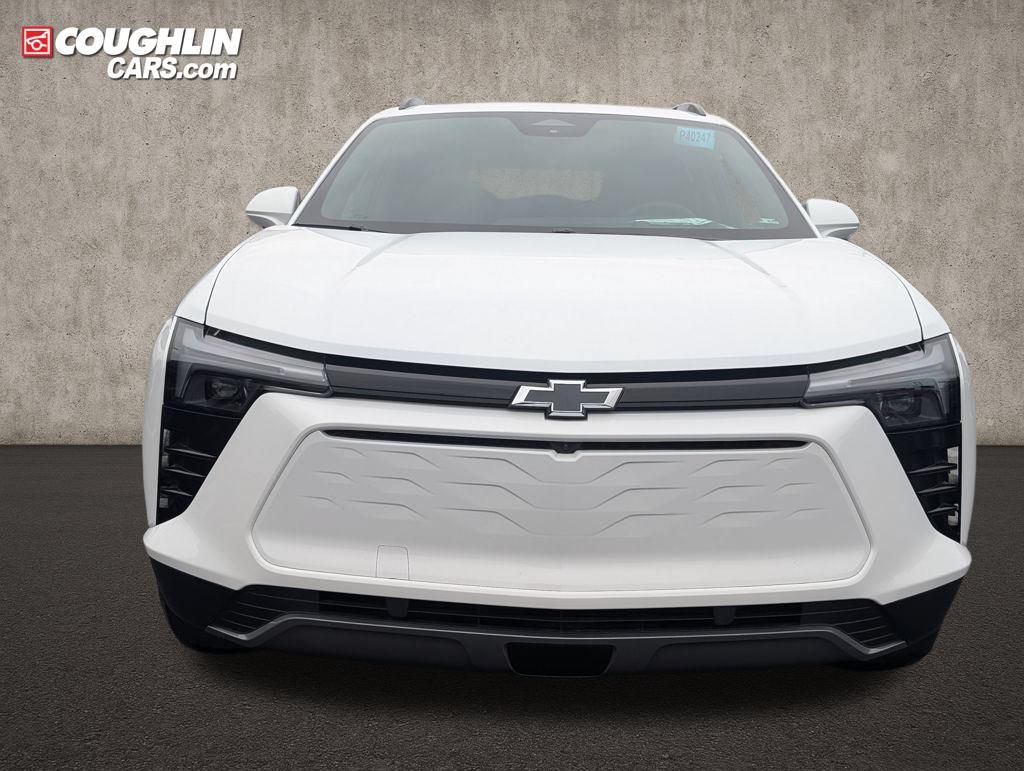 New 2026 Chevrolet Blazer EV LT AWD/4WD image 2