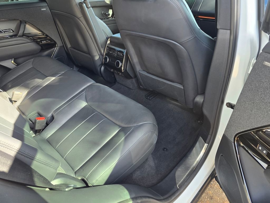 Used 2024 Land Rover Range Rover Sport Dynamic SE image 33