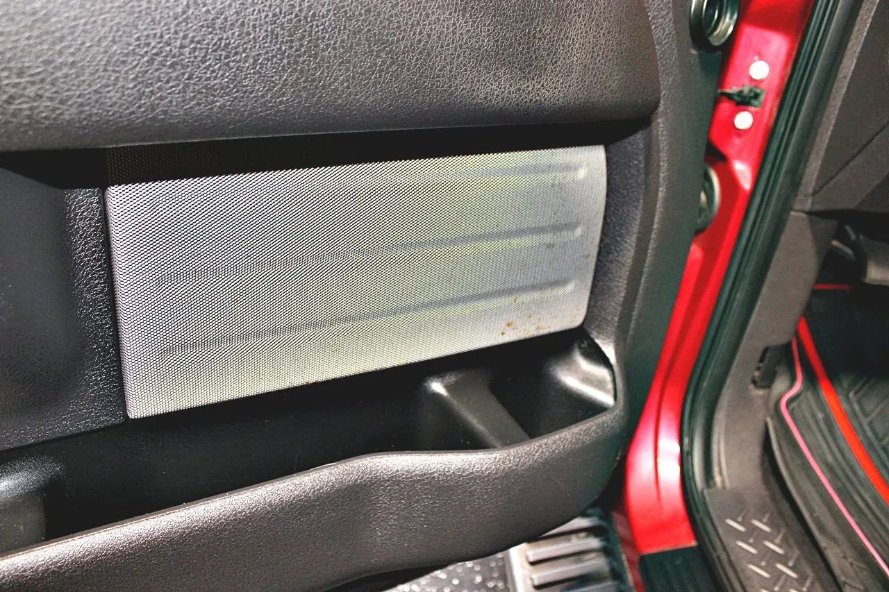 Used 2010 Ford F150 Lariat image 9