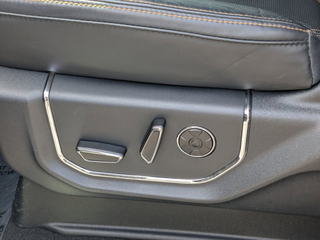 Used 2024 Ford Expedition Max Platinum image 7