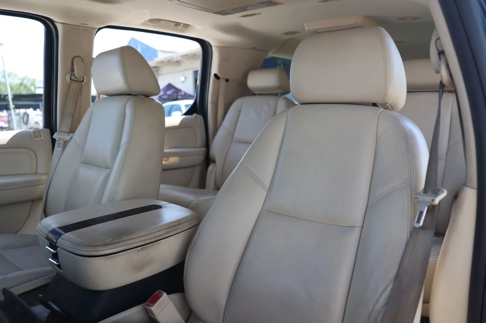 Used 2007 Cadillac Escalade ESV AWD w/ Information Package image 21