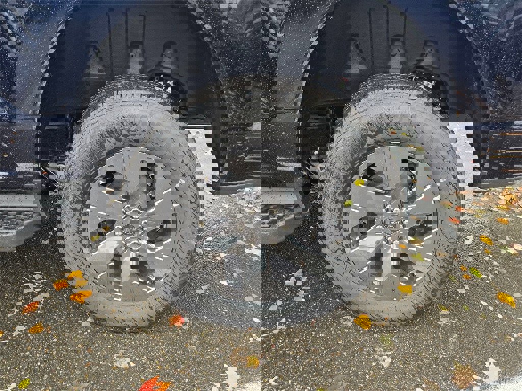 New 2025 Ford F150 Lightning Flash image 9