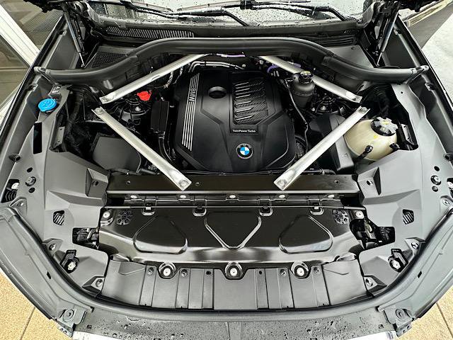 Used 2021 BMW X5 xDrive40i w/ Premium Package image 12