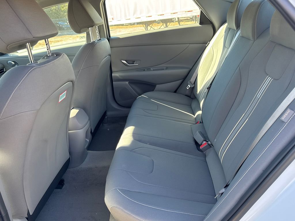 New 2026 Hyundai Elantra Sport image 11