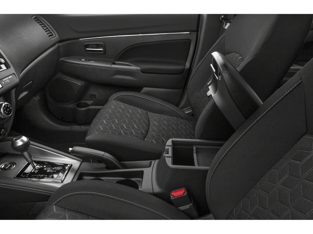 Used 2025 Mitsubishi Outlander Sport SE AWD/4WD image 9
