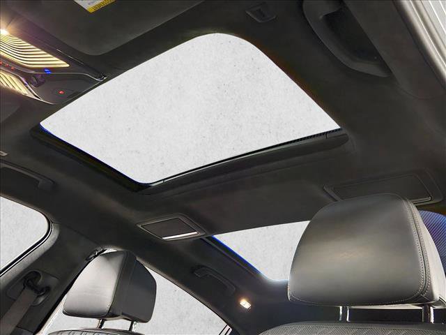 Used 2018 BMW 750i RWD image 16