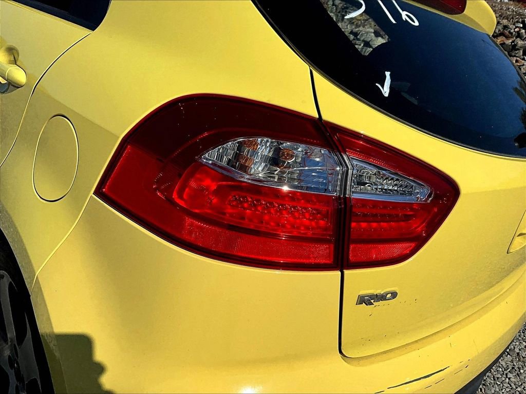 Used 2016 Kia Rio SX image 26