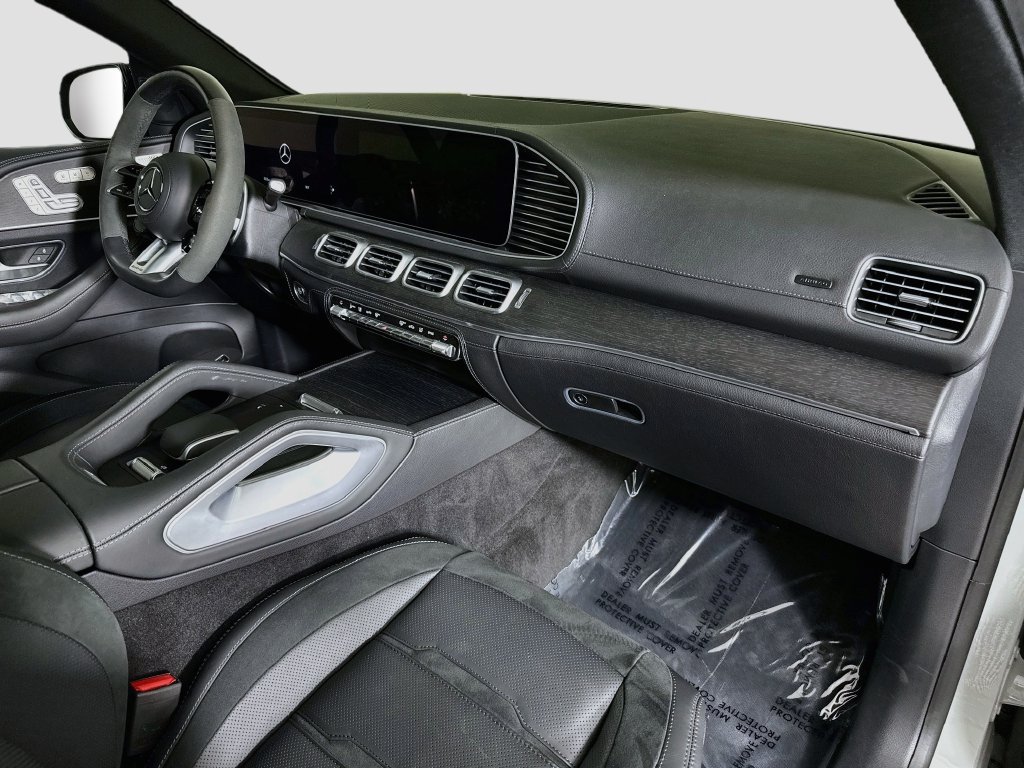 Used 2024 Mercedes-Benz GLE 53 AMG 4MATIC Coupe image 30