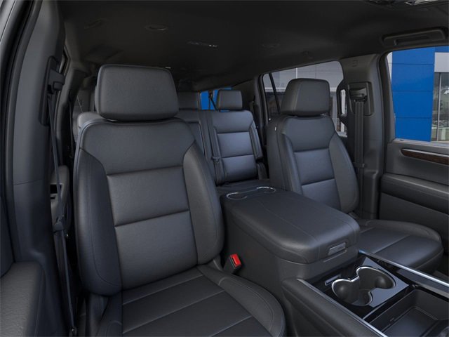 New 2026 Chevrolet Suburban LT image 16