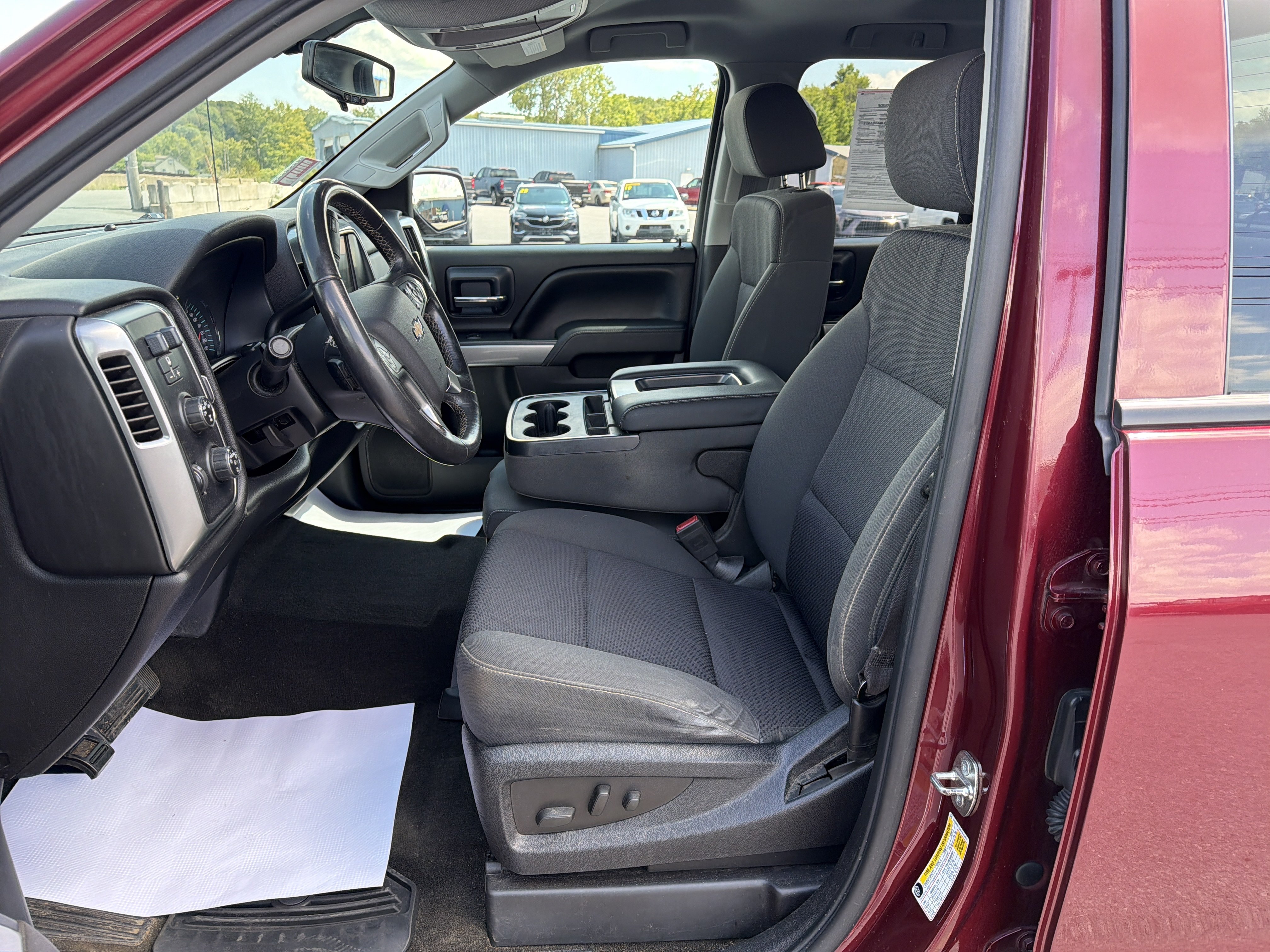 Used 2015 Chevrolet Silverado 1500 LT w/ All Star Edition AWD/4WD image 5