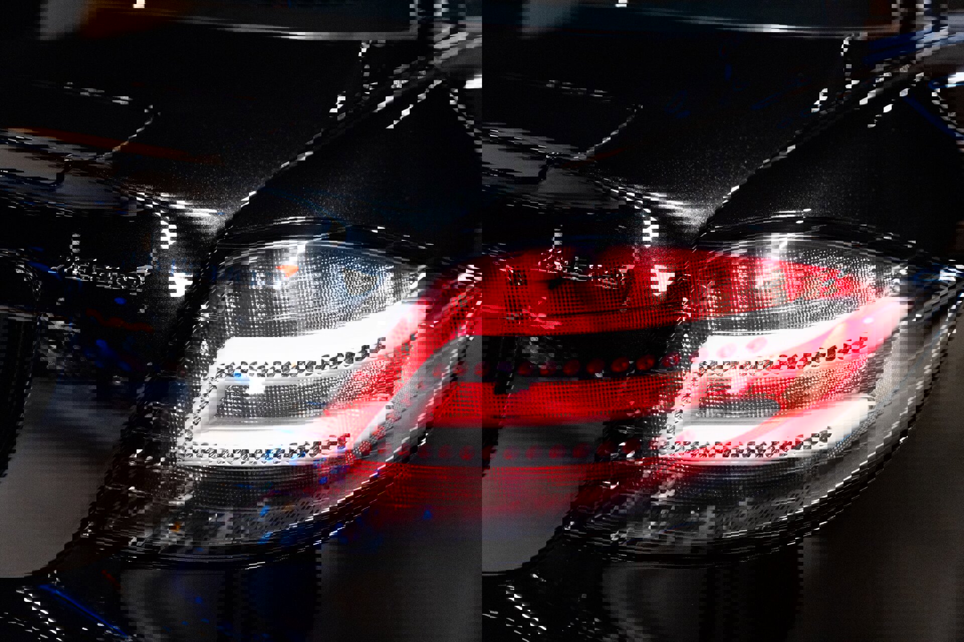 Used 2006 Mercedes-Benz SLR image 6