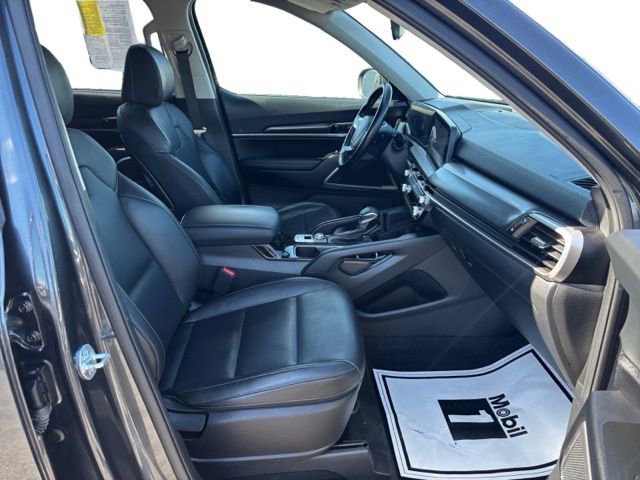 Used 2024 Kia Telluride LX AWD/4WD image 11