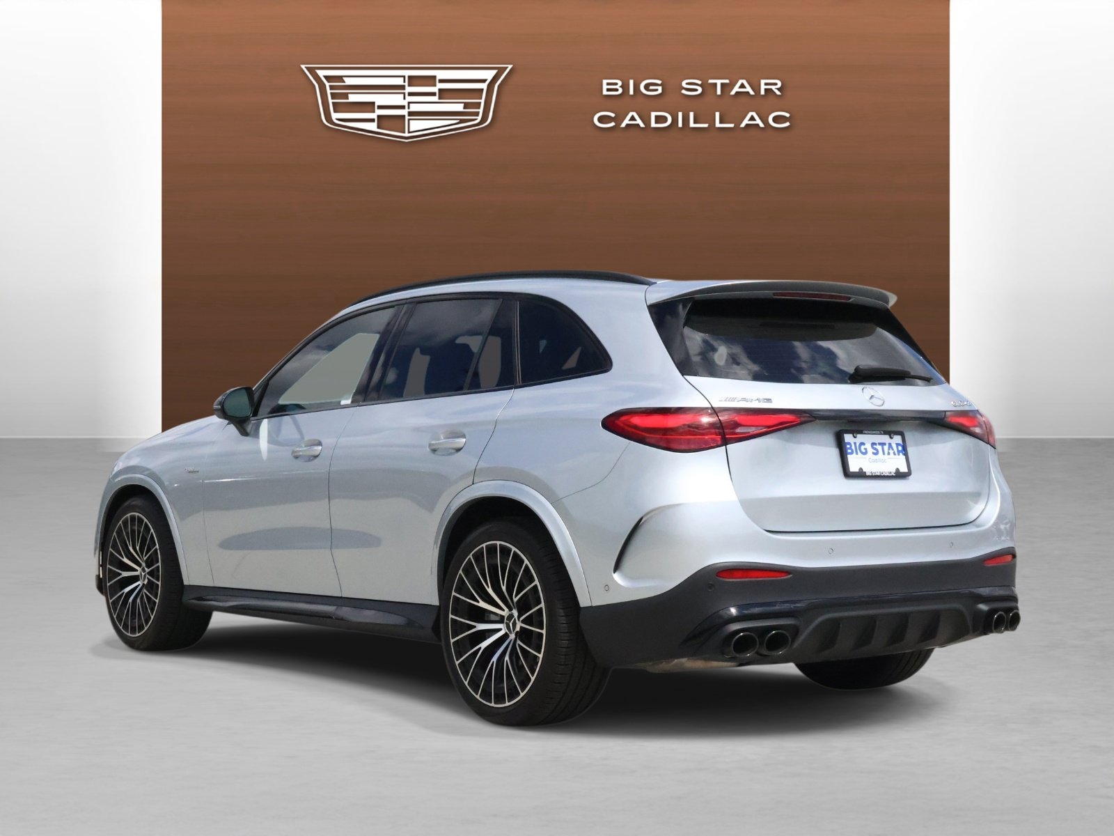 Used 2024 Mercedes-Benz GLC 43 AMG 4MATIC image 3