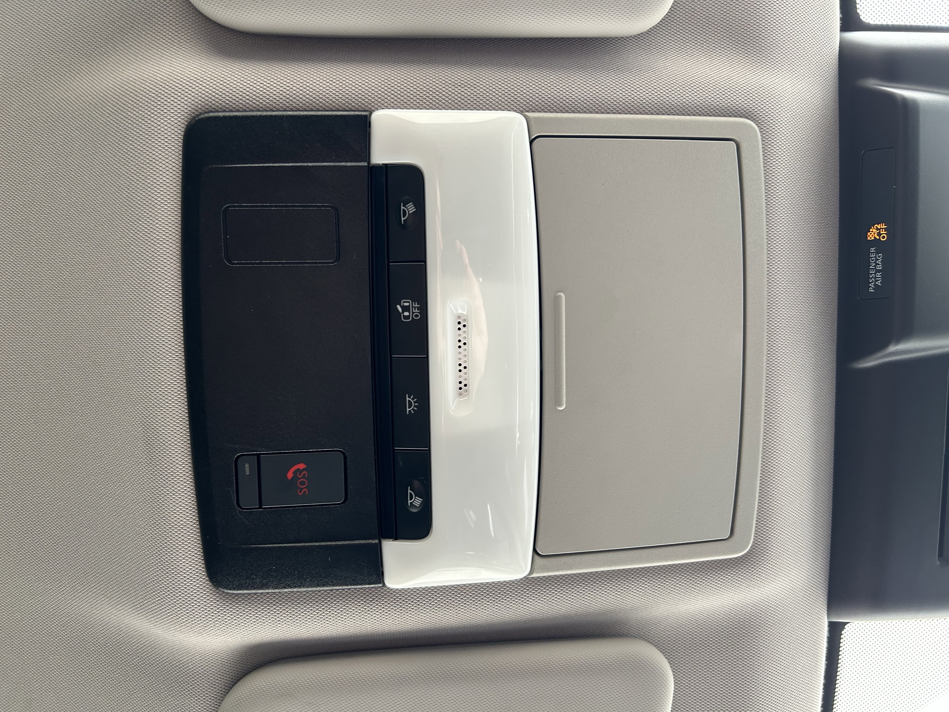 Used 2024 Mitsubishi Outlander SE image 29