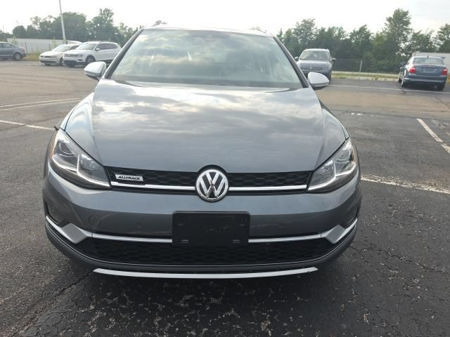 Used 2019 Volkswagen Golf Alltrack SE AWD/4WD image 7