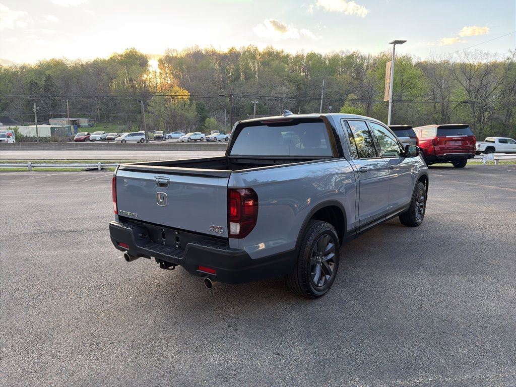 Used 2023 Honda Ridgeline Sport image 3