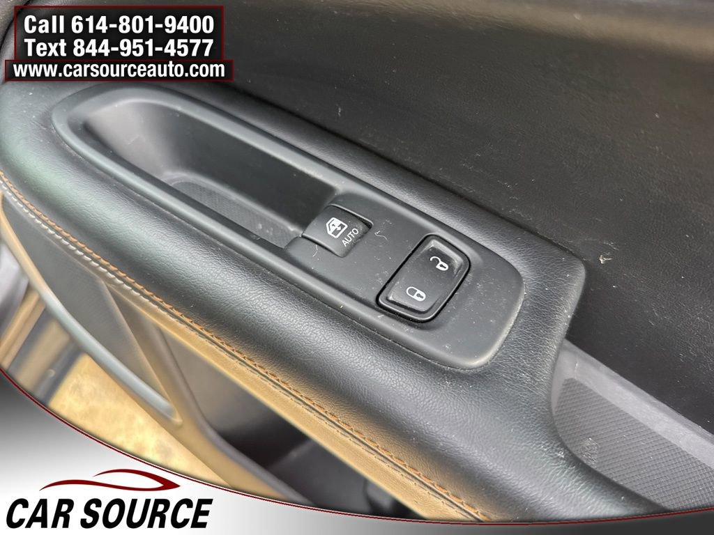 Used 2018 Jeep Compass Latitude w/ Popular Equipment Group image 32