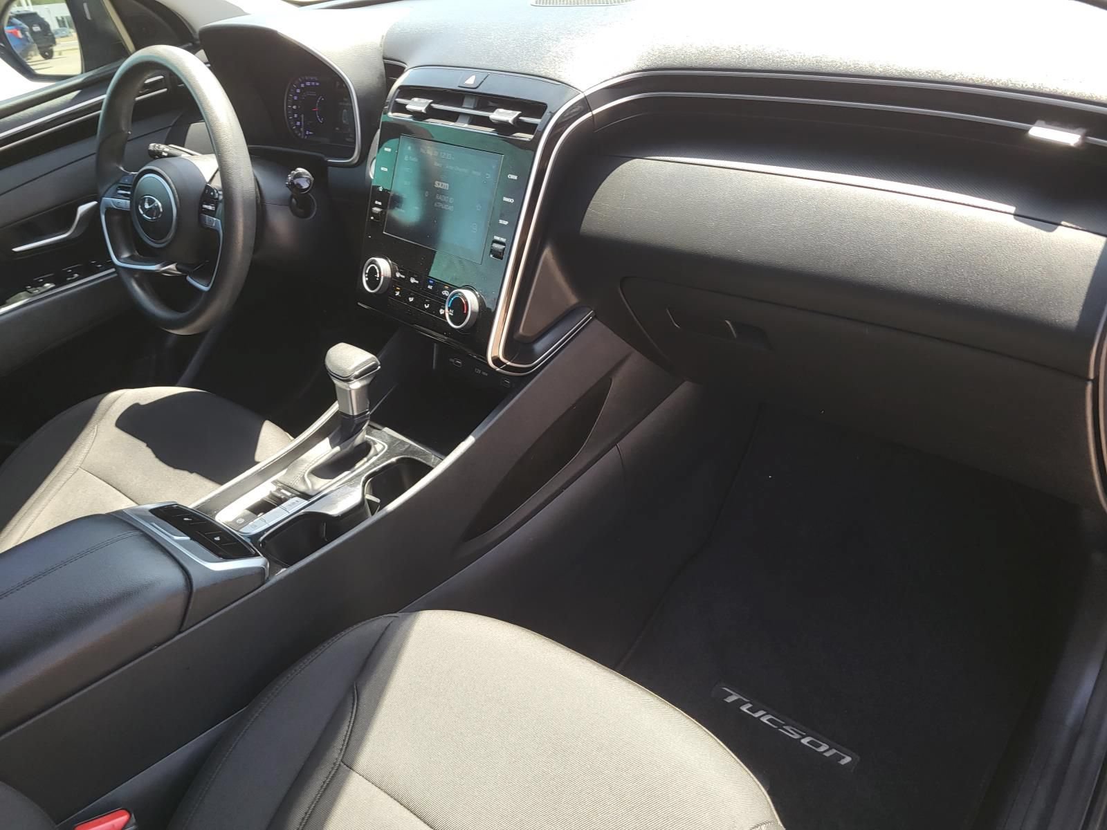 Used 2022 Hyundai Tucson SEL FWD image 11