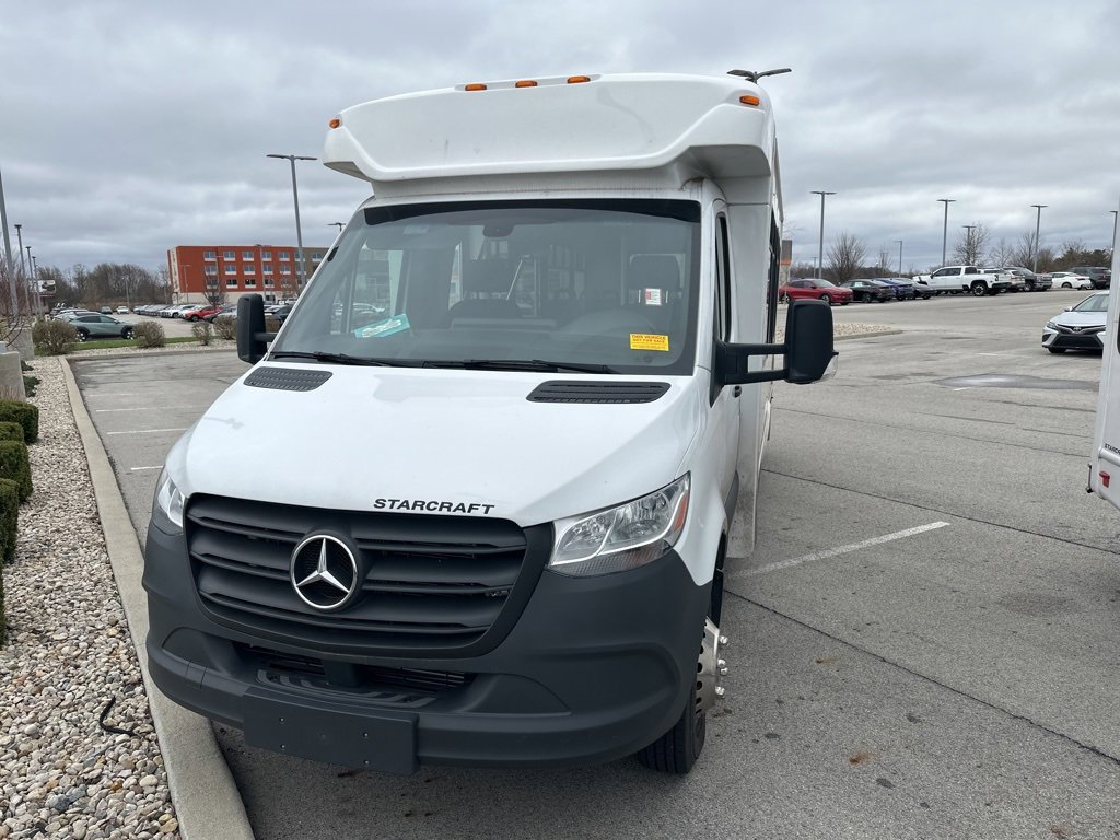 Used 2022 Mercedes-Benz Sprinter 3500 image 4