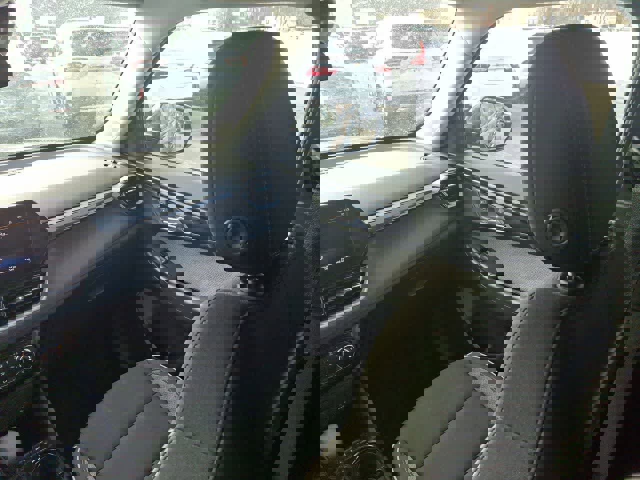 Used 2025 Chevrolet TrailBlazer LT image 11